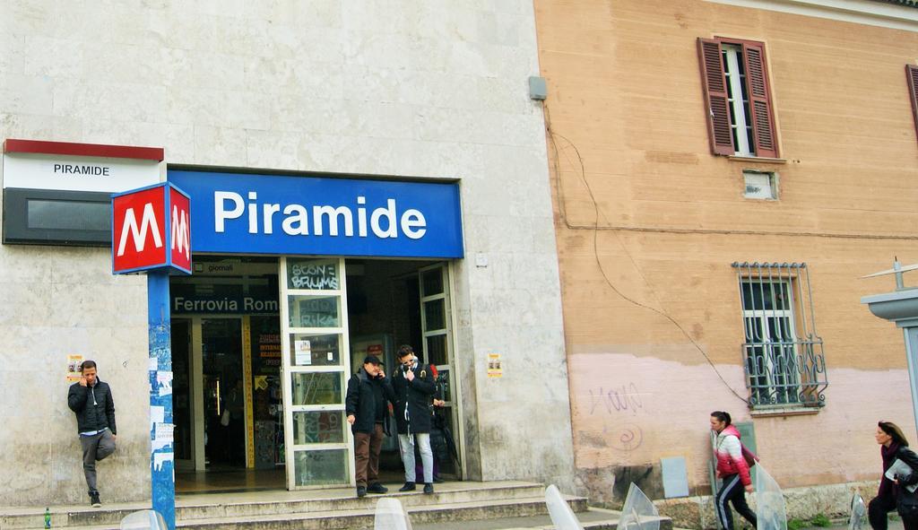I Love Piramide Rome Exterior photo
